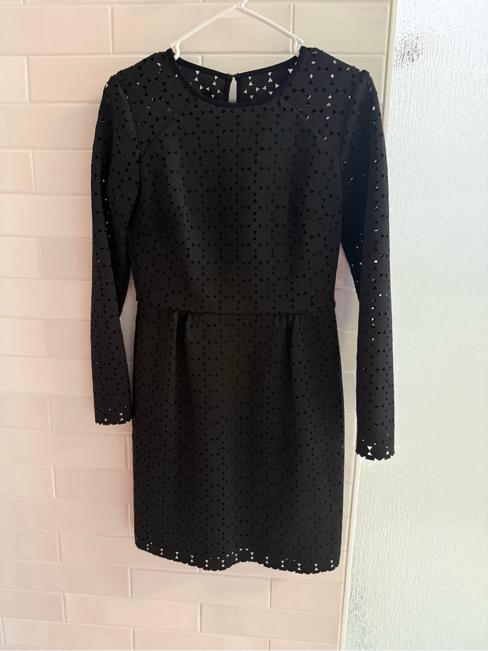 Trina Turk Black Laser-Cut Long Sleeve Shift Dress